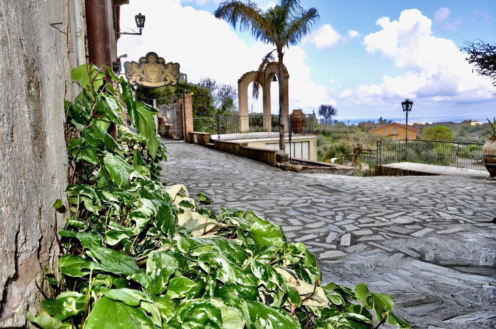 Villa Martius San Pier Niceto 外观 照片