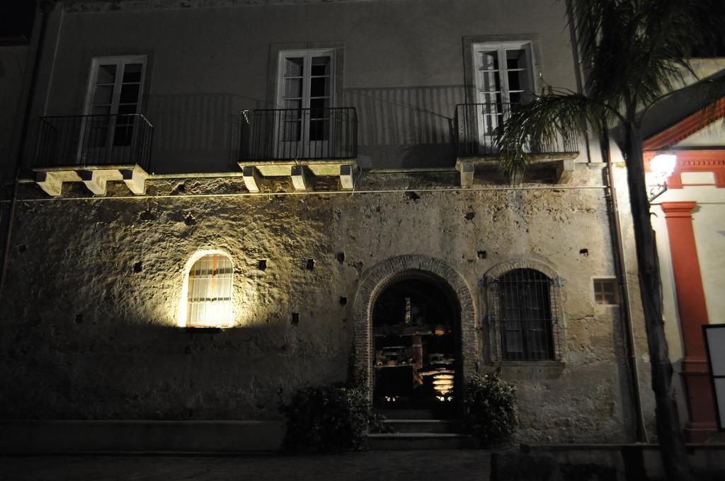 Villa Martius San Pier Niceto 外观 照片